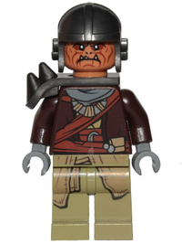 Klatooinian Raider - Aviator Helmet, Shoulder Pad with Spikes