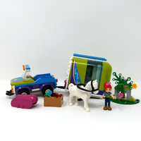 Mia's Horse Trailer (Prebuilt)