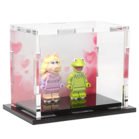 Minifig Podium Hearts (2)