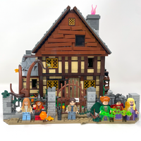 Disney Hocus Pocus: The Sanderson Sisters' Cottage (Prebuilt)