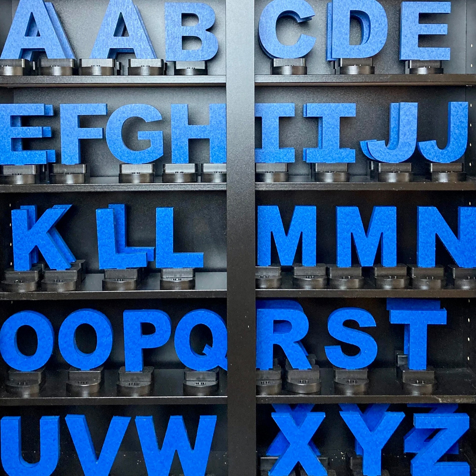 Letter Stand Blue – Bricks & Minifigs Grand Rapids