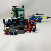 Police Chase at the Bank (Prebuilt)