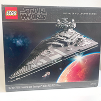 Imperial Star Destroyer - UCS {2nd edition} (Retired)