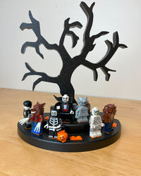 Spooky Tree Display